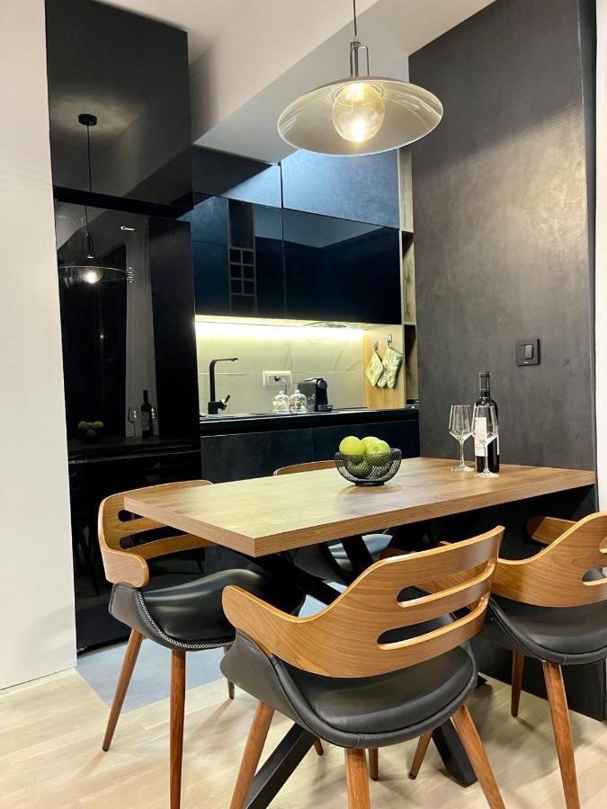 Sunlight Luxe Apartment 스코페 외부 사진